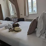 Le Lion Dor De Charme Et Centre De Hotel