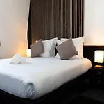 Hotel Le Lion Dor De Charme Et Centre De 2*