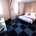 Le Lion Dor Hotel De Charme Et Centre Ville De Bernay