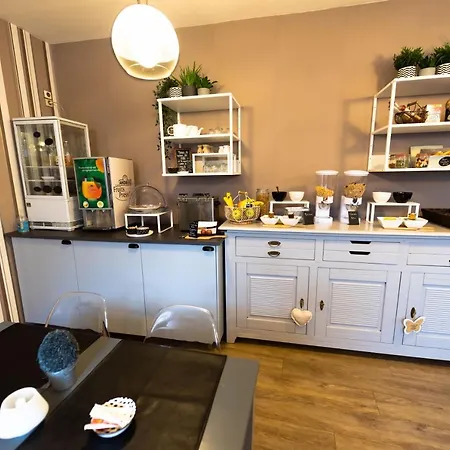 Le Lion D'or Hotel 2*