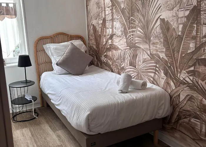 Hôtel Le Lion D'or Hotel 2*