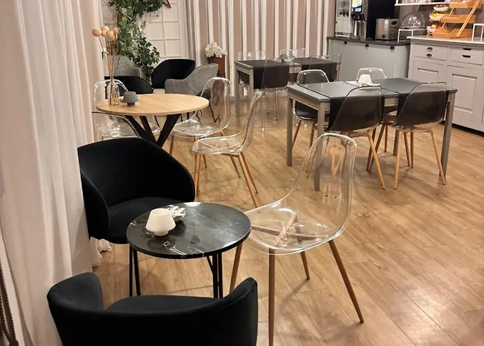 Hôtel Le Lion D'or Hotel